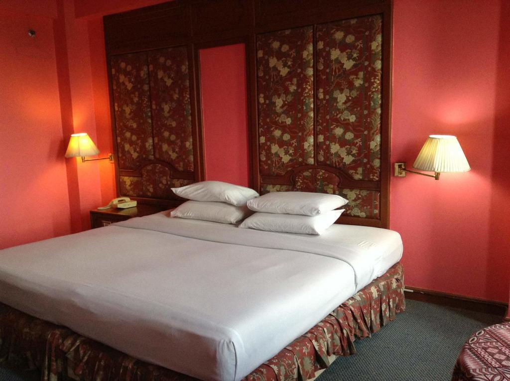 Hotel Diamond River Ping Petch-ngam